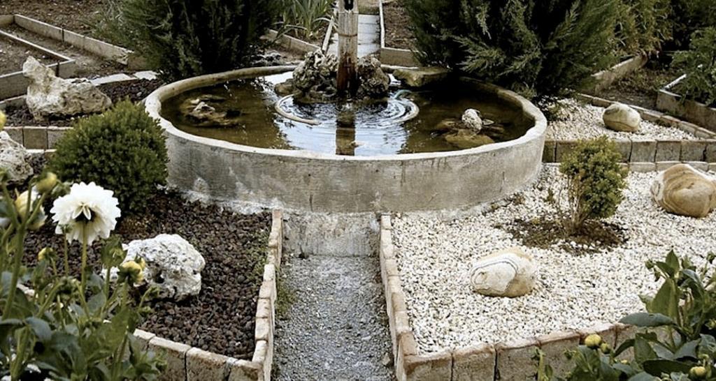 La Riera Bed & Breakfast Vic Bagian luar foto